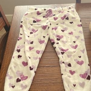 Cozy Heart Print Kids Pajamas